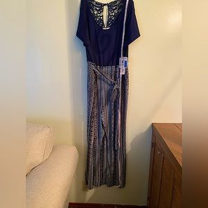 Navy blue and floral jumpsuit size 2xl brand new with tags